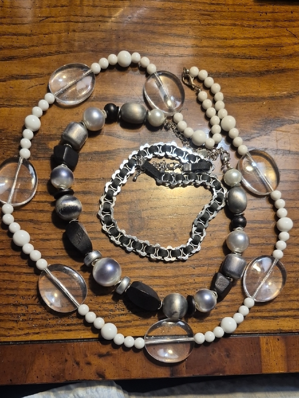 Vintage Black White Silver Necklace Lot Bundle Of 3